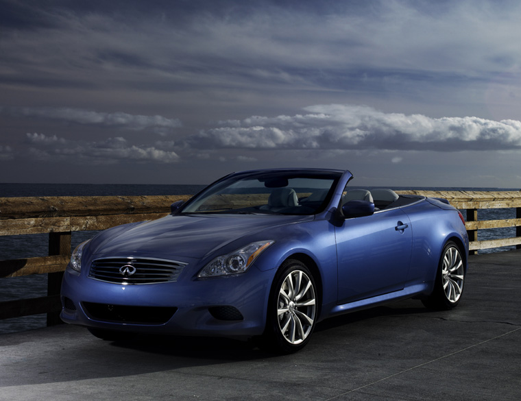 2009 - now Infiniti G37 Convertible Picture